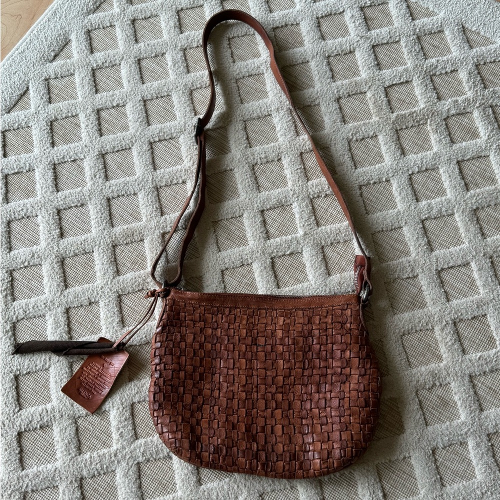 Vilencia Holland Woven Brown Leather Handbag Adjustable Crossbody Shoulder Strap
